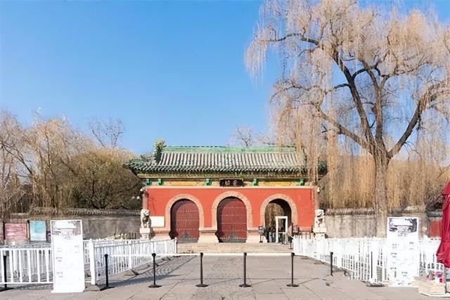 晉祠博物館設(shè)計(jì)布局主次分明，按中、北、南三部分進(jìn)行規(guī)劃布局
